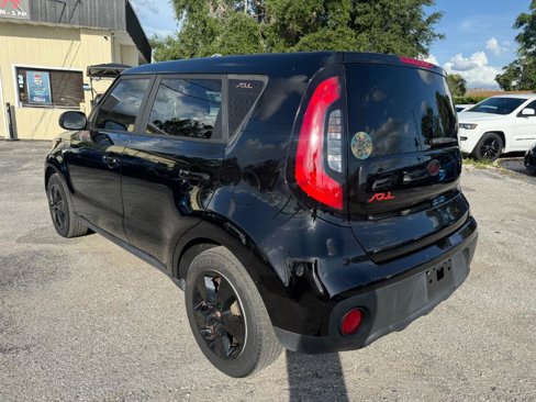 Used 2017 Kia Soul image 7