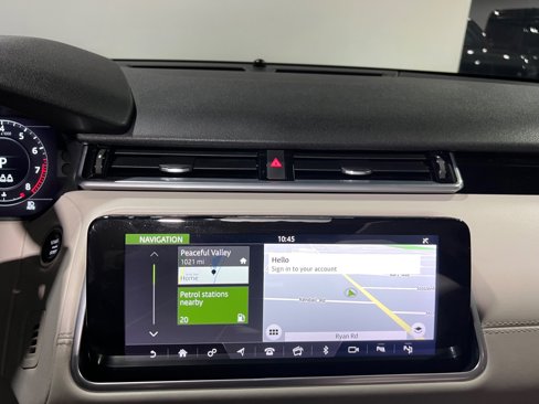 Used 2018 Land Rover Range Rover Velar R-Dynamic HSE image 34