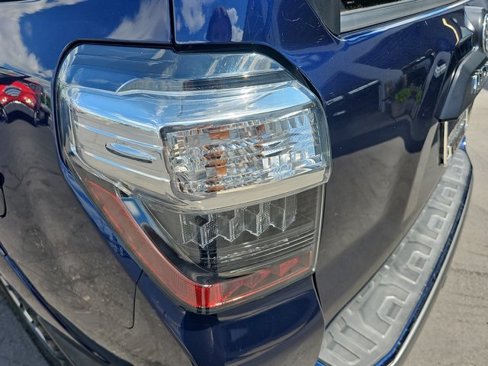Used 2019 Toyota 4Runner TRD Off-Road Premium image 33