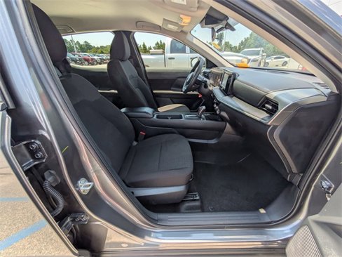 Used 2025 Nissan Kicks S w/ Charging Package image 28
