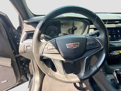 Used 2021 Cadillac XT5 Luxury image 11