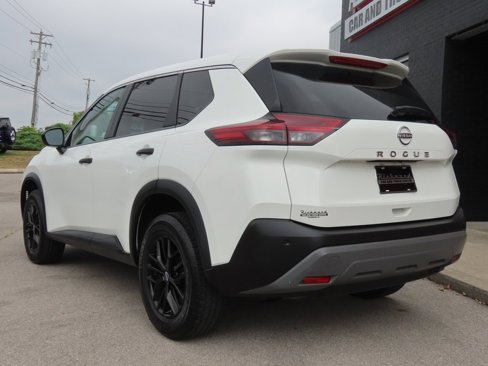 Used 2022 Nissan Rogue S image 12