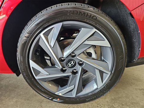 New 2025 Hyundai Elantra Sport image 31