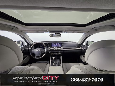 Used 2015 Lexus LS 460 AWD image 29