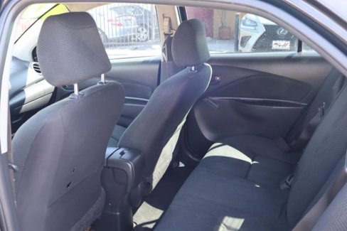 Used 2009 Toyota Yaris Sedan image 16