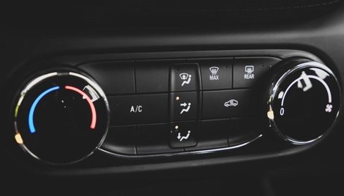 Used 2021 Chevrolet TrailBlazer LS image 14