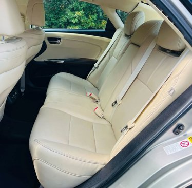 Used 2013 Toyota Avalon Limited image 23