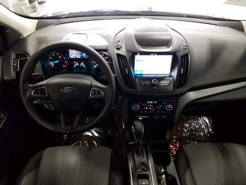 Used 2019 Ford Escape SE image 3