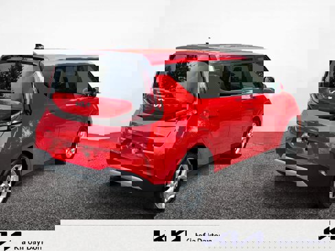 Used 2024 Kia Soul LX w/ Option Group 015 image 5