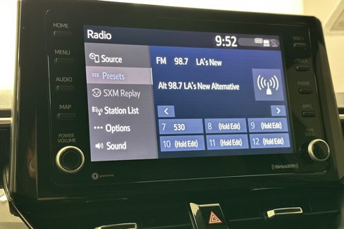 Used 2022 Toyota Corolla SE image 20