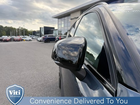 Certified 2022 Volvo XC40 T5 R-Design image 10