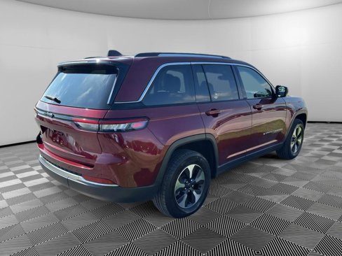 Used 2023 Jeep Grand Cherokee 4WD 4xe image 6