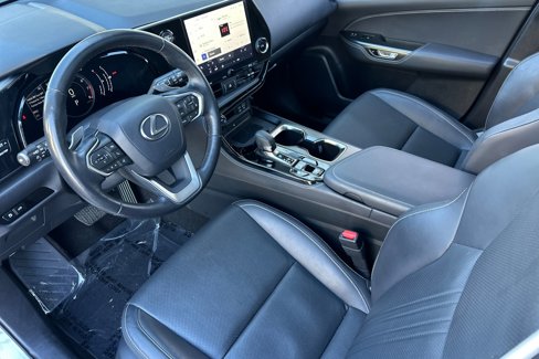 Certified 2024 Lexus NX 250 FWD w/ Premium Package image 4