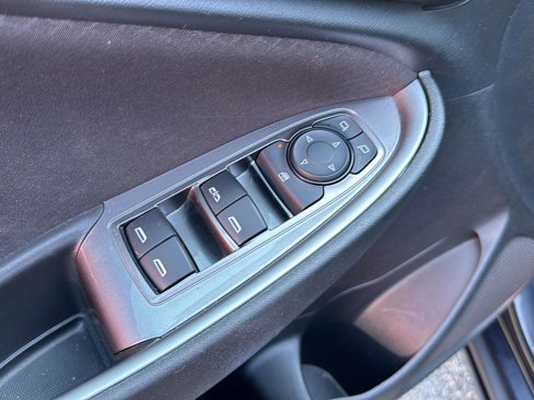 Used 2023 Chevrolet Malibu LT image 27