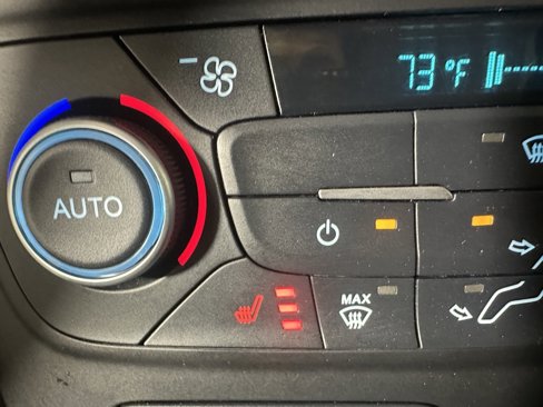 Used 2019 Ford Escape SEL image 22