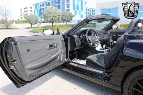 Used 2005 Chrysler Crossfire Convertible image 10
