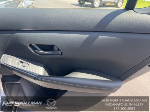 Used 2024 Nissan Sentra SV image 30