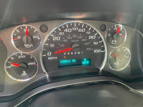 Used 2021 Chevrolet Express 2500 w/ Driver Convenience Package image 17