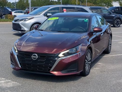 Used 2023 Nissan Altima 2.5 SV image 8