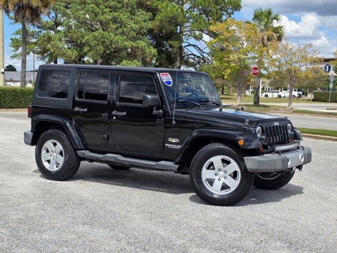 Used 2012 Jeep Wrangler Unlimited Sahara image 1