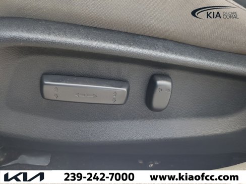 Used 2020 Honda Civic EX image 17