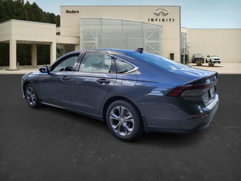 Used 2024 Honda Accord EX image 5