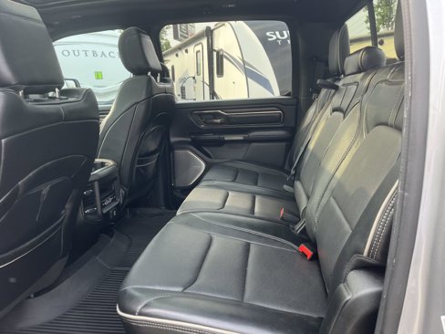 Used 2019 RAM 1500 Limited image 14