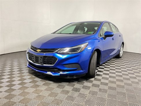 Used 2017 Chevrolet Cruze LT image 7