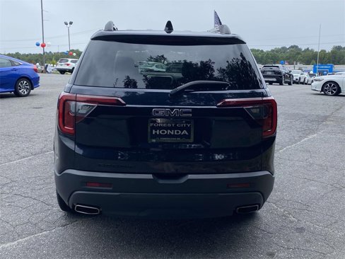 Used 2022 GMC Acadia SLE w/ Driver Convenience Package image 4