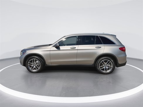 Used 2019 Mercedes-Benz GLC 300 4MATIC image 5