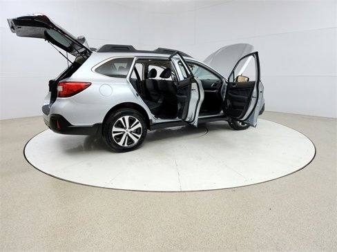Used 2019 Subaru Outback 2.5i Limited w/ Popular Package #2 image 12