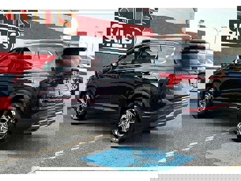 Used 2023 Hyundai Santa Fe SEL image 12