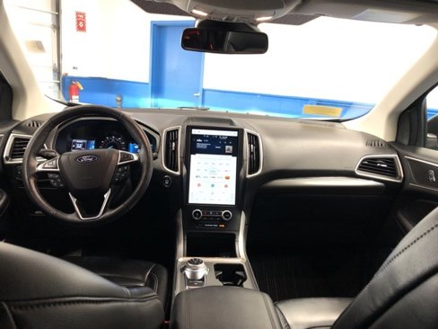 Certified 2022 Ford Edge SEL w/ Convenience Package image 13