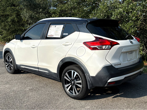 Used 2019 Nissan Kicks SR w/ SR Premium Package image 29