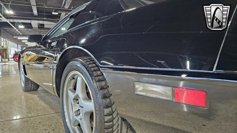 Used 1994 Chevrolet Corvette Convertible image 12