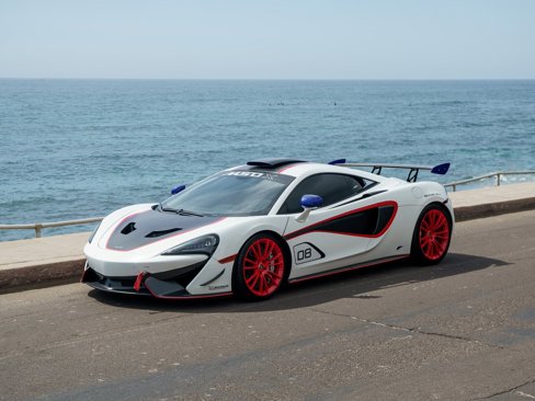 Used 2018 McLaren 570S Coupe image 1