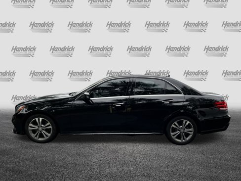 Used 2015 Mercedes-Benz E 250 BlueTEC Sedan image 6