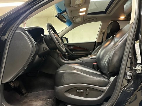 Used 2017 INFINITI QX50 AWD image 12