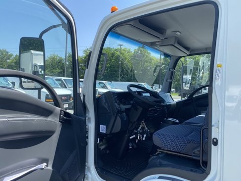 New 2025 Isuzu NPR image 13