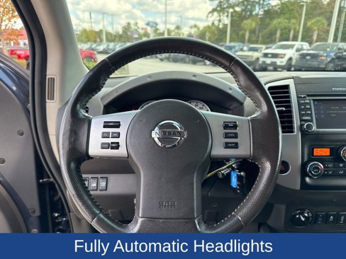 Used 2018 Nissan Frontier PRO-4X image 16