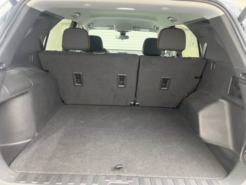 Used 2023 Chevrolet Equinox LT image 23