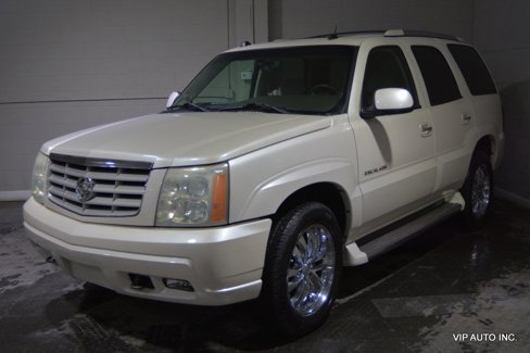 Used 2005 Cadillac Escalade AWD image 2
