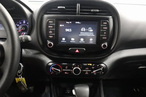 Used 2021 Kia Soul LX image 20