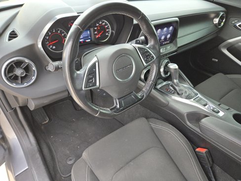 Used 2020 Chevrolet Camaro LT w/ RS Package image 2