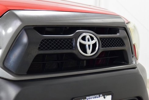 Used 2013 Toyota Tacoma PreRunner image 11