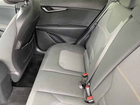 Used 2023 Kia Niro LX image 15