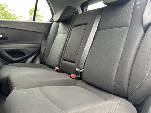 Used 2019 Chevrolet Trax LS w/ LPO, Protection Package image 28