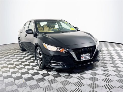 Used 2021 Nissan Sentra SV w/ SV Premium Package image 7
