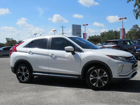 Used 2020 Mitsubishi Eclipse Cross SE image 2