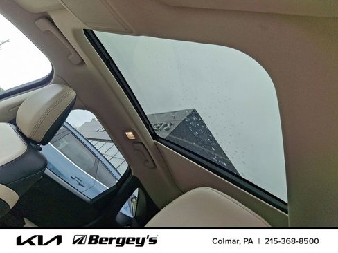 Used 2020 Ford Escape SEL image 14